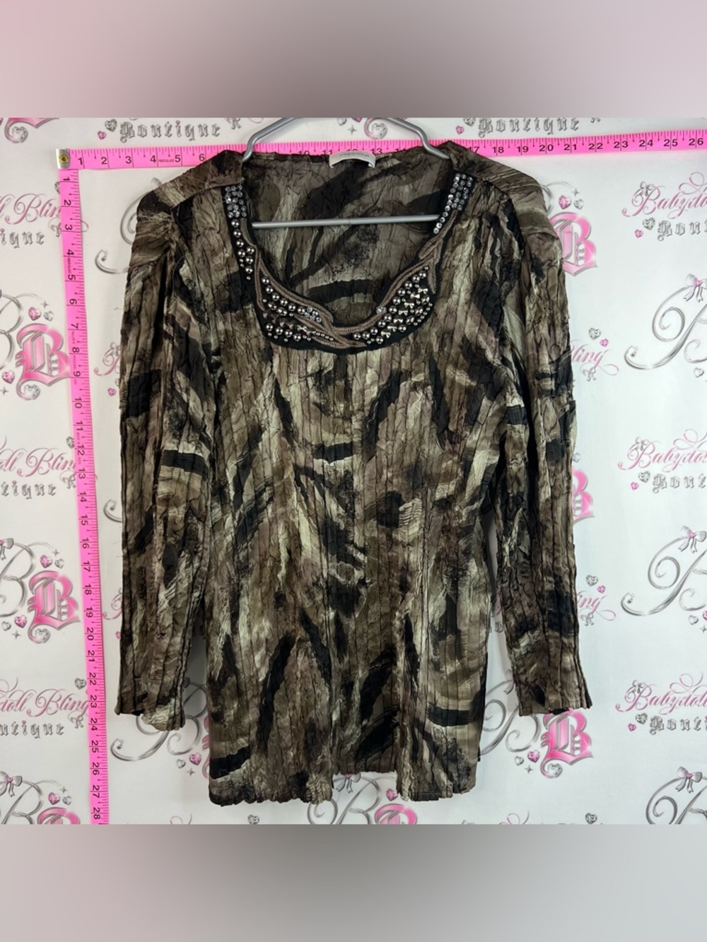 Windsmoor blouse sequins Beaded Scoop-Neck Crinkle Long Sleeve Top - Olive/Black